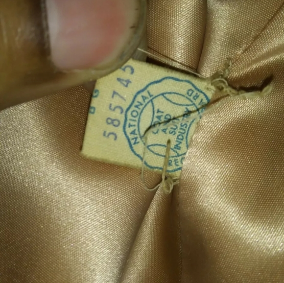 Vintage Dan Millstein Long Fur Coat - Union Made 5 - Picture 7 of 7